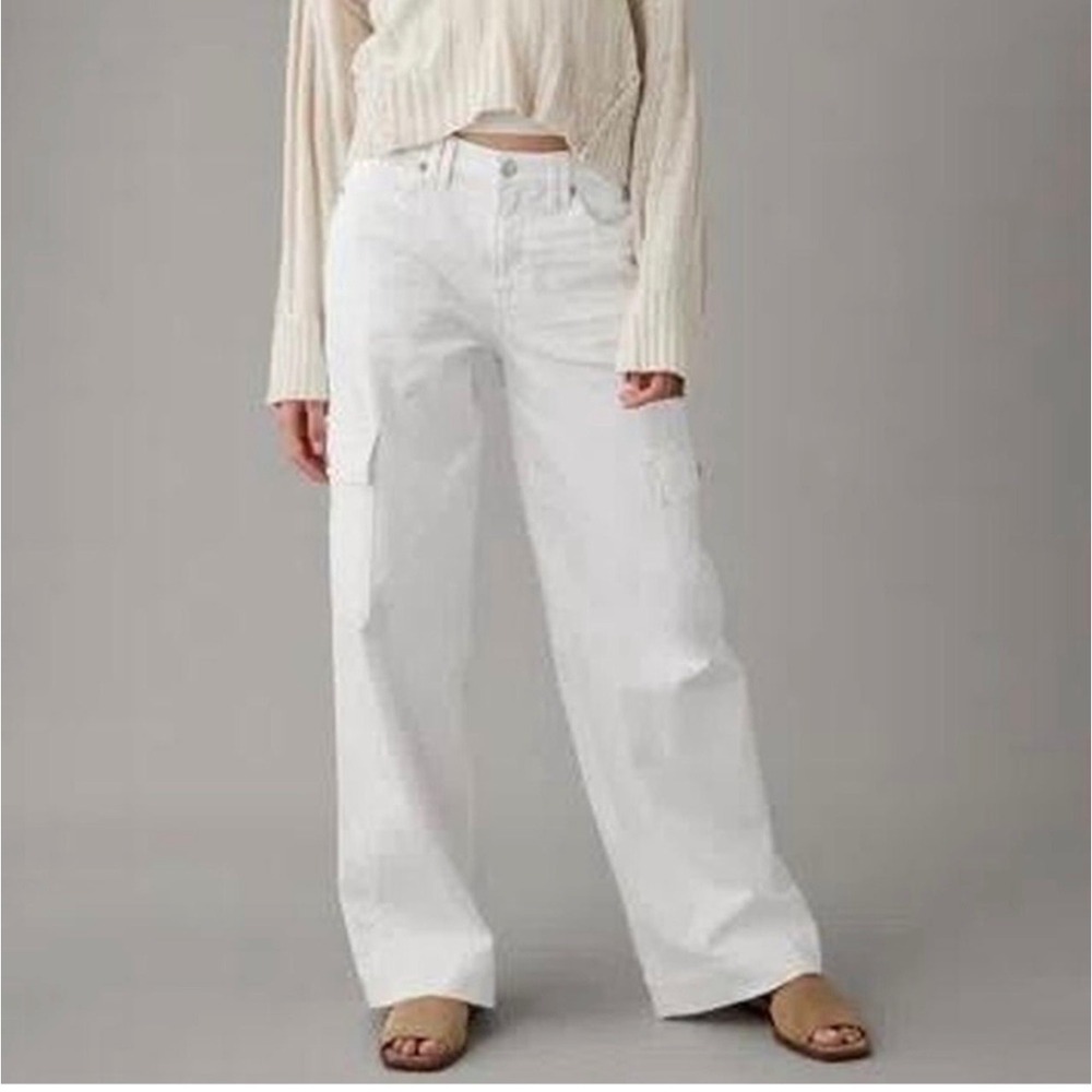 American Eagle Outfitters White Wide Leg Flare Jeans